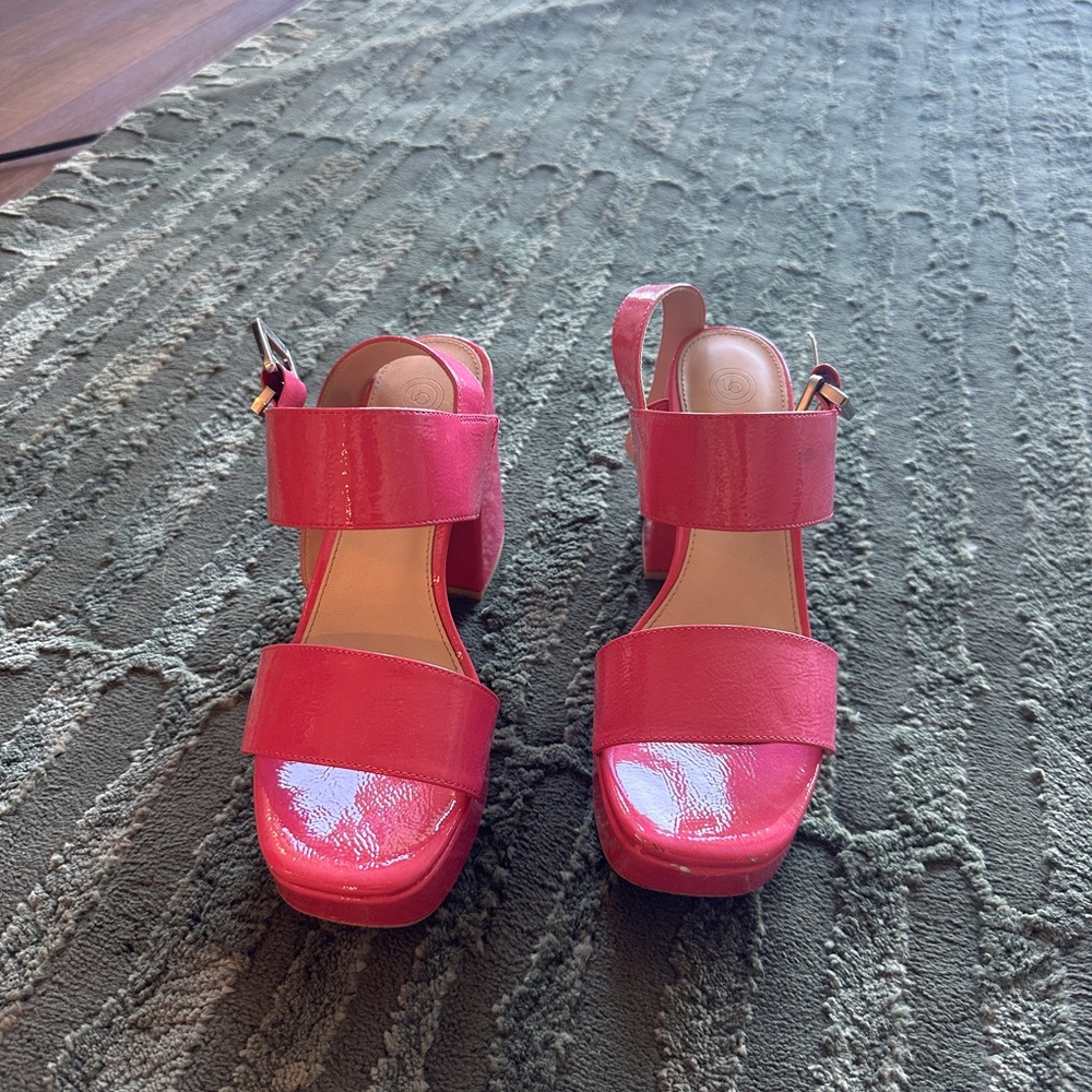 Urban Outfitters Pink/Fuschia Block Heel Sandals, Size 8/39 - Picture 3 of 7